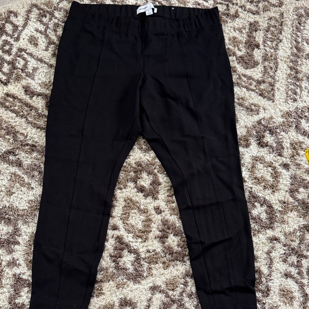 Old Navy Black pants